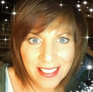 Meet your Posher, Vickie